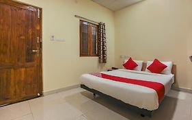 Om Sakthi Hotel Pondicherry